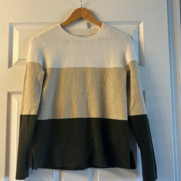 XS JCrew Factory Extra Soft Sweater - Picture 3 of 3